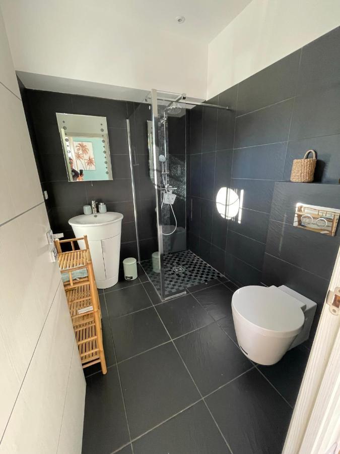 Chambre Luxe Dans Villa De Standing Avec Piscine, Acces Discret Et Independant, Terrasse Arboree Et Parking Prive ラ・ヴァレット＝デュ＝バール エクステリア 写真