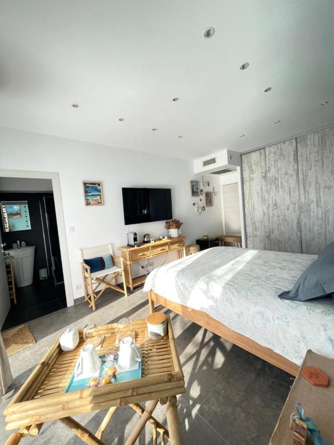 Chambre Luxe Dans Villa De Standing Avec Piscine, Acces Discret Et Independant, Terrasse Arboree Et Parking Prive ラ・ヴァレット＝デュ＝バール エクステリア 写真